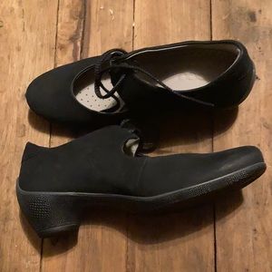 Orthopedic kitten heel Marie janes